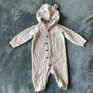 Baby boys bear hood romper